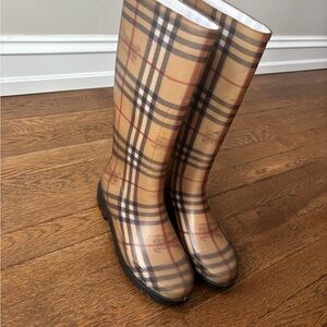 Classic Burberry Rain Boots